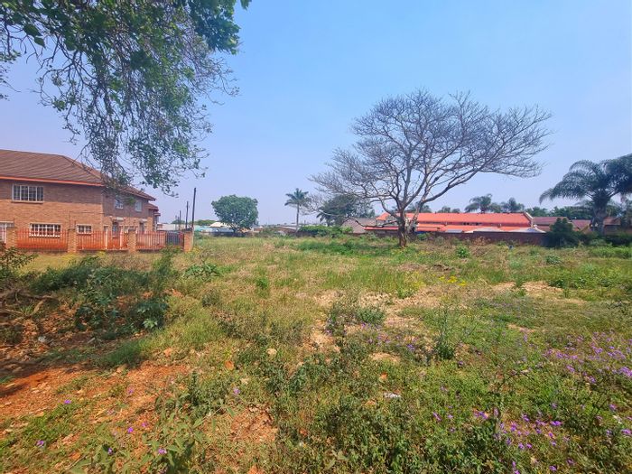 Vacant Land Residential for Sale in Louis Trichardt Central, 2209m² development opportunity.