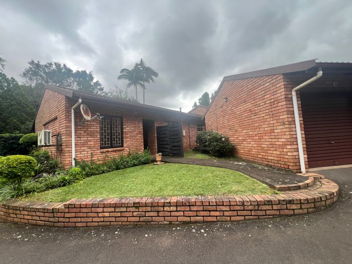 Chase Valley Townhouse For Sale: 2 bedrooms, communal pool, secure access, garden services.