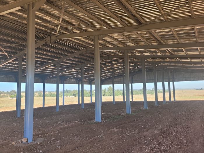 Delmas Rural Industrial Warehouse To Rent: 1200m², office, kitchen, roller doors.