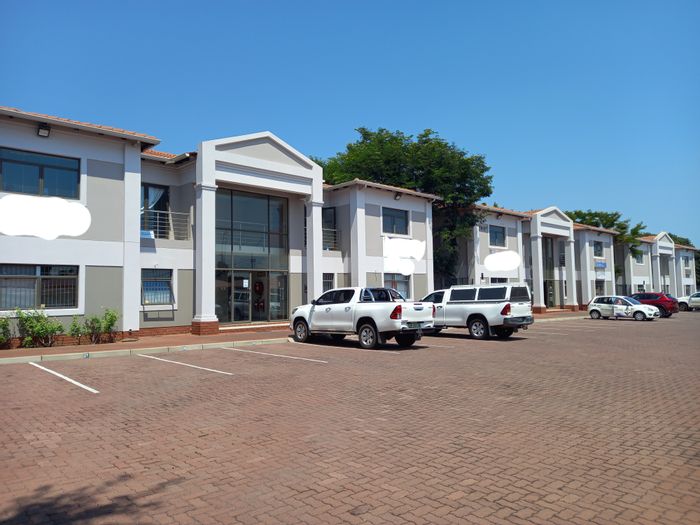 For Sale: Office in Rustenburg Central with ample parking and prime location.