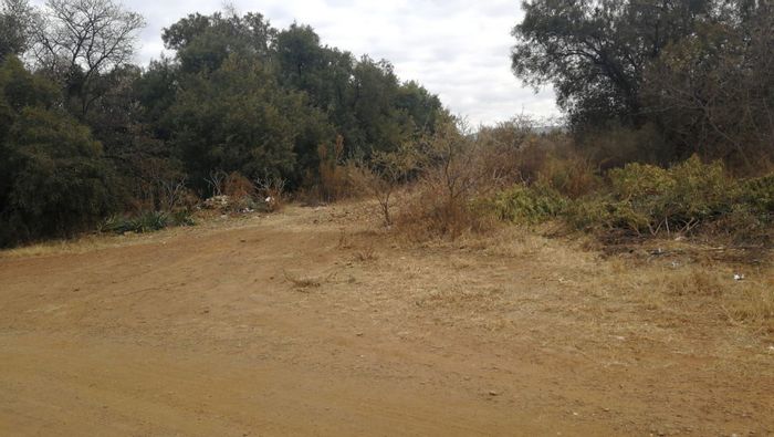 Vacant Land Residential For Sale in Zeerust Central, 710m² with development potential.