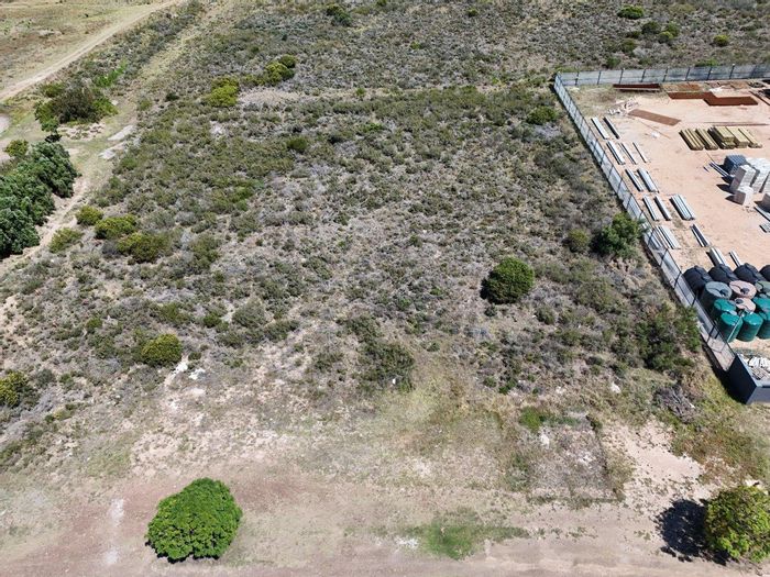 Vacant Land Commercial For Sale in Fountains Estate Business Park, 3627m² opportunity.