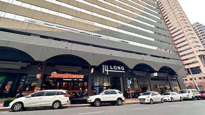 To Rent: 466m² office in Cape Town City Centre with panoramic views and flexible layout.