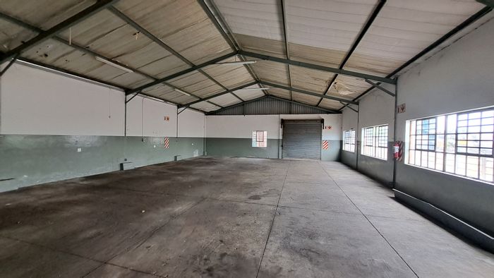 Kuleka Industrial Workshop To Rent: 300m² with office, dual access, and amenities.