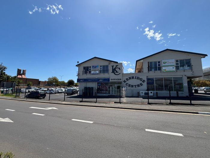 Kenridge Office To Rent: 78sqm, reception, 3 offices, kitchenette, parking available.