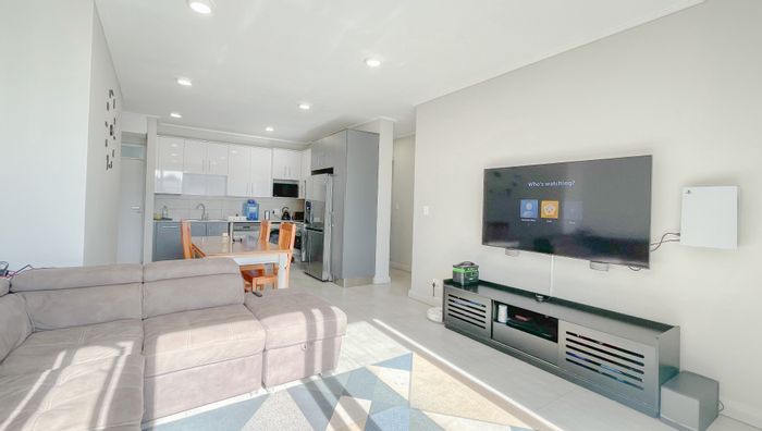 For Sale: Apartment in Summerstrand with pool, gym, concierge, and mall access.