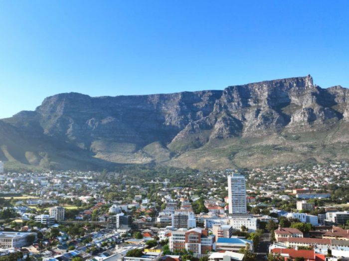 Final 8 Apartments for Sale in Gardens: Rooftop terrace, flexible living, prime location.