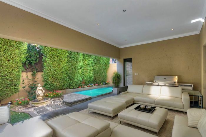 For Sale: Morningside Cluster with pool, study, and 24-hour security.