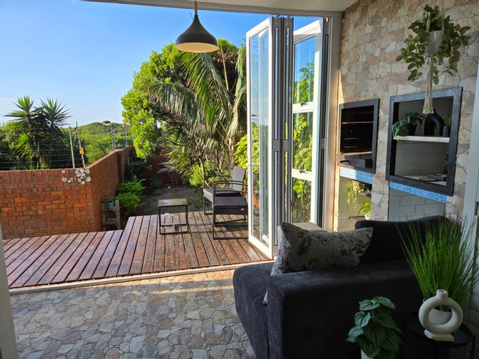 Bluewater Bay Townhouse For Sale: 3 Bedrooms, Entertainment Room, Sea View, Garage.