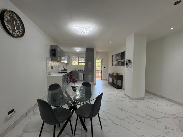 Morningside Apartment To Rent: 2 beds, fully furnished, high-speed Wi-Fi included.