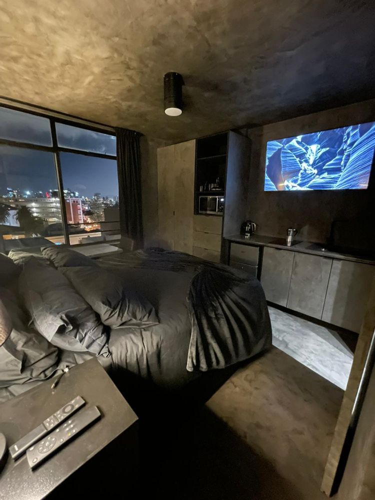 Kitchen and buildin cupboards