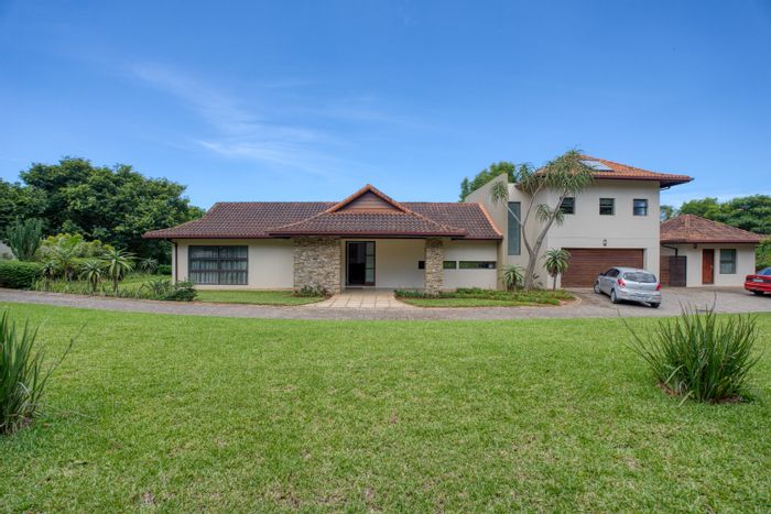 Hilltop Private Estate House For Sale: 4 beds, flatlet, landscaped garden, double garage.