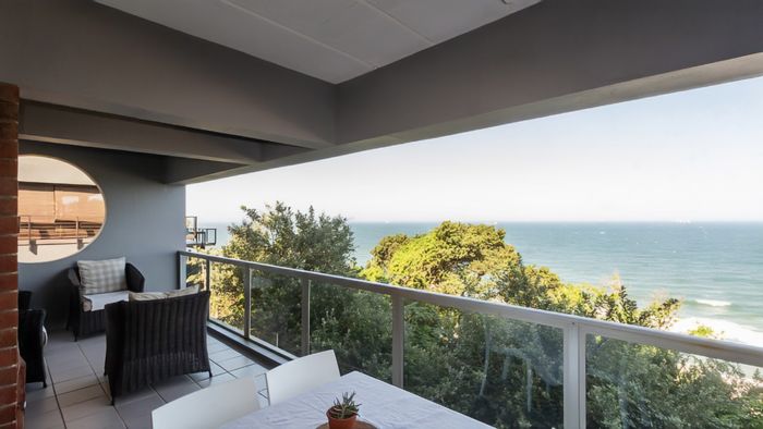 Umdloti Beach Apartment To Rent: 2 Bedrooms, Ocean Views, Direct Beach Access.