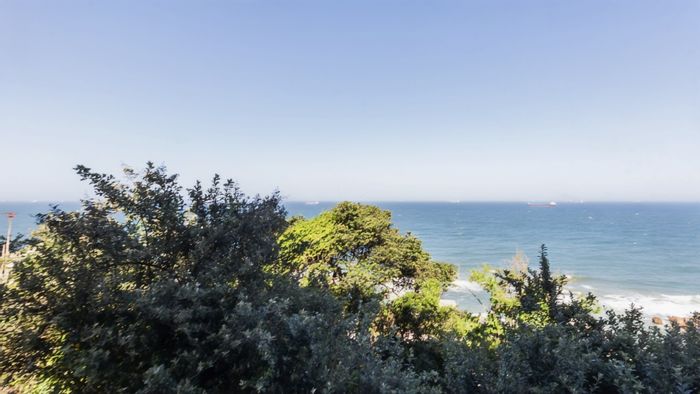 Umdloti Beach Apartment For Sale: 2 Beds, Balcony, Braai, Ocean Views, Direct Beach Access.