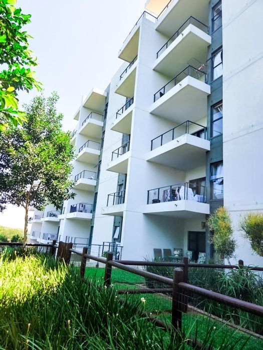 Seaward Estates Apartment For Sale: 2 beds, pool, pet-friendly, private patio.