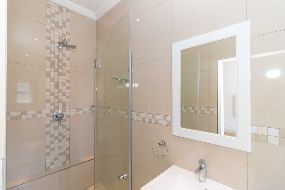 2nd Bedroom en-suite