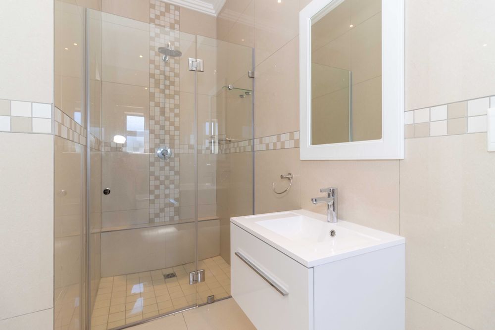 En-suite 2nd Bedroom