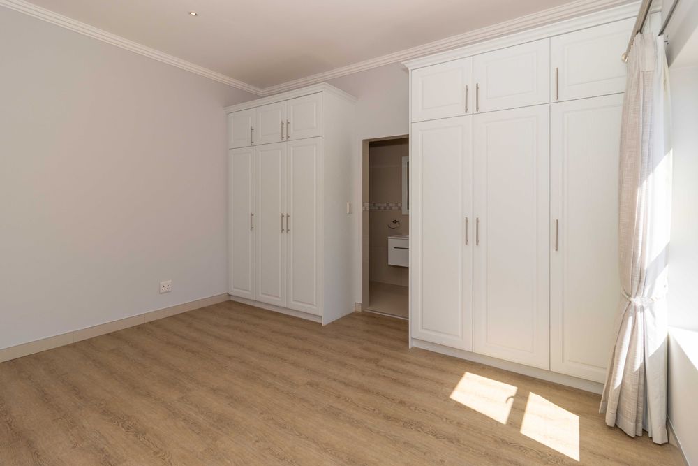 2nd Bedroom and En-suite