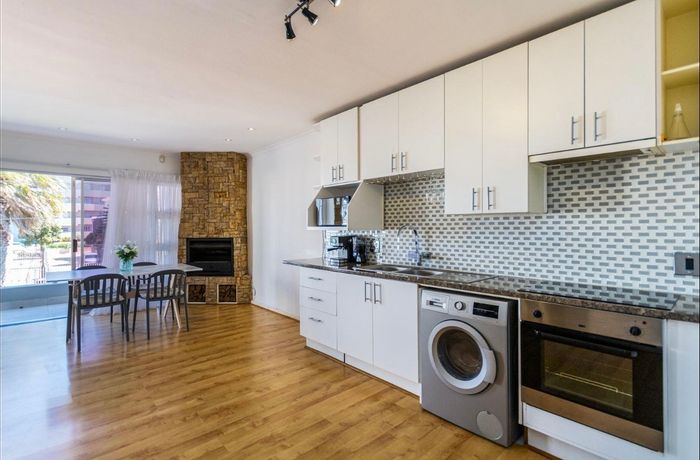 Beachfront Apartment To Rent: 1 Bedroom, Balcony Braai, Secure Parking.