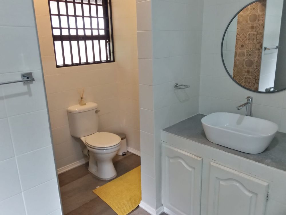 Bed room 3  bath room