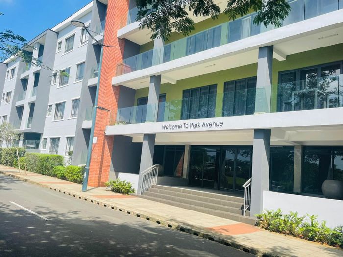 2 Bed, 2 Bath Apartment To Rent in Umhlanga Ridge with Pool, Gym, Security.