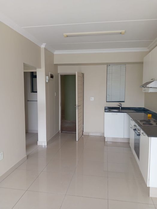 1-Bedroom Apartment To Rent in Umhlanga Ridge with pool, secure parking, and amenities.