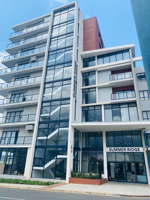 Umhlanga Ridge Apartment To Rent: 2 beds, 2 baths, sea views, parking included.