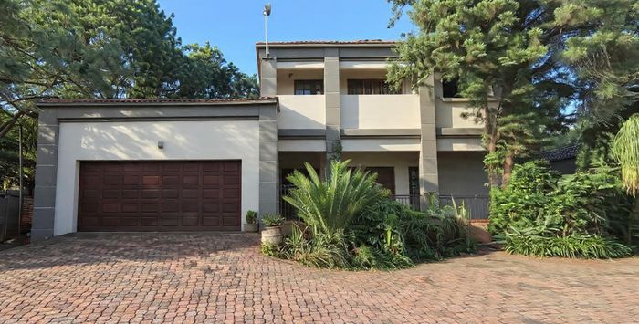 For Sale: House in Safari Gardens with flatlets, pool, and double garage.