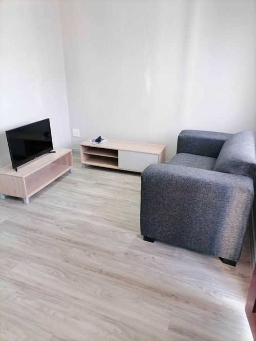 1-Bedroom Apartment in Newton Park To Rent, includes parking and WiFi.