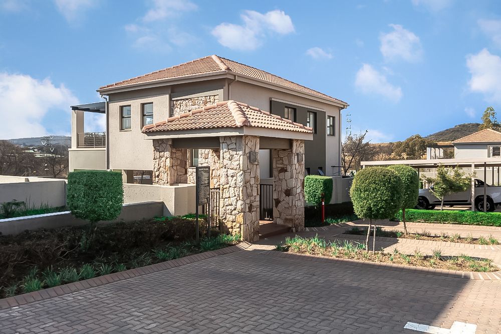 Entrance to Club House