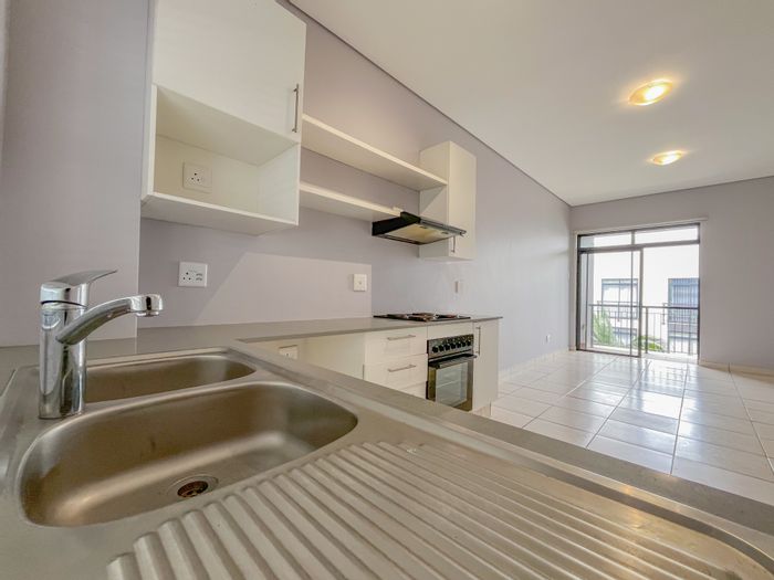 2-Bedroom Apartment To Rent in Ballito Central with pool, gym, and secure living.