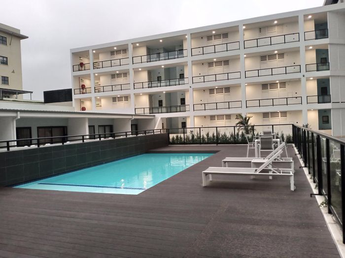 Umhlanga Ridge Apartment To Rent: 2 beds, pool, gym, pet-friendly, 24-hour security.
