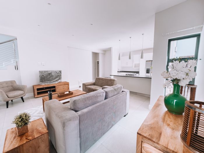 For Sale: House in Brettenwood Coastal Estate with 3 beds, patio, and amenities.