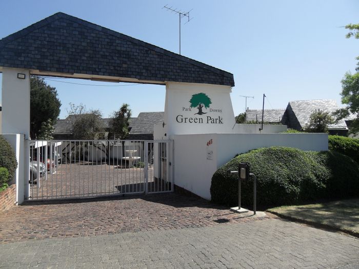 For Sale: Townhouse in Corlett Gardens with 2 beds, private garden, and parking.