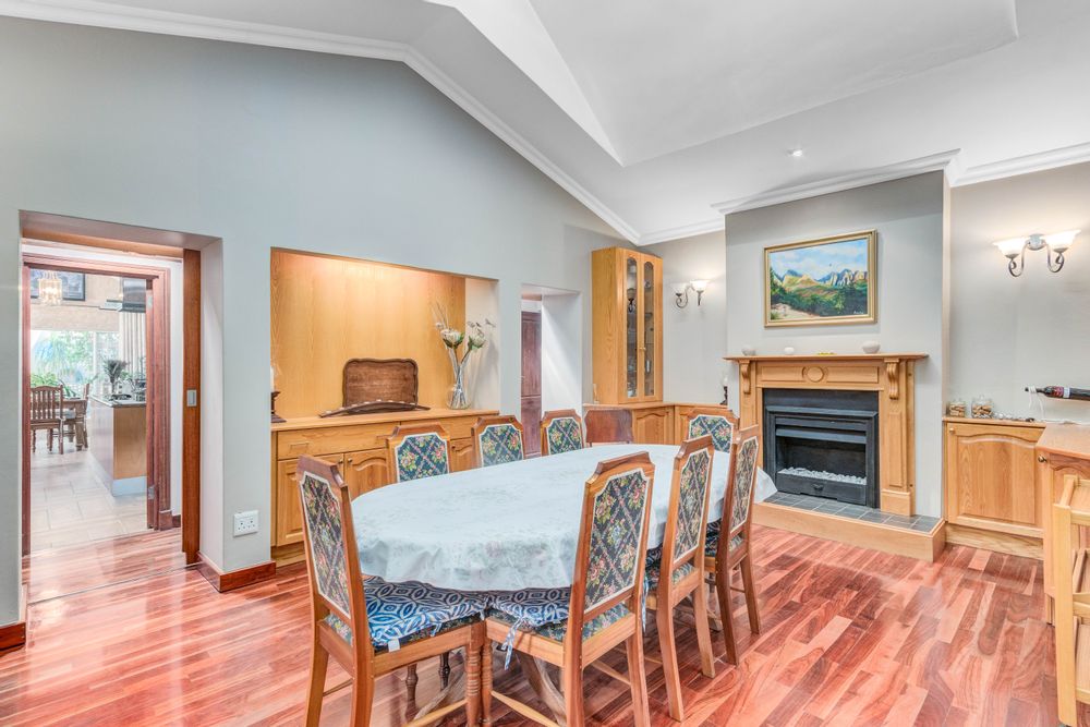 Formal dining room