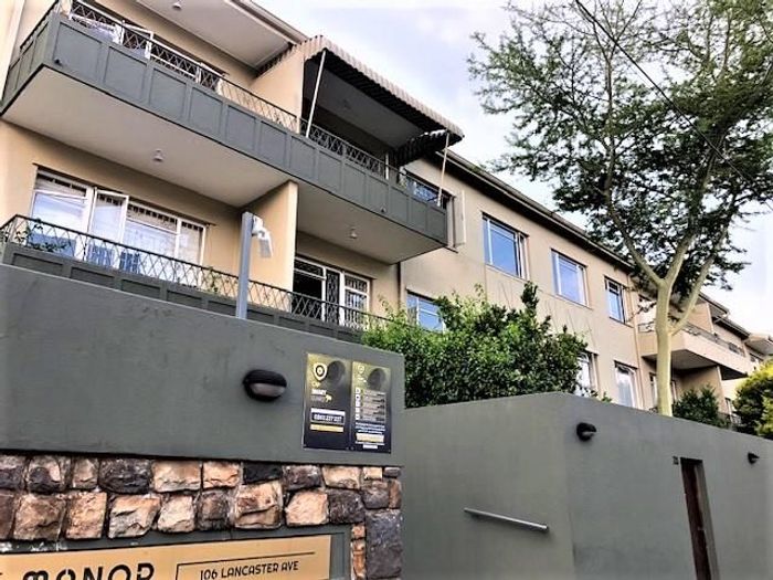 Craighall Park Apartment To Rent: 2 Bed, 2 Bath, Secure, Fully Furnished, Great Location.