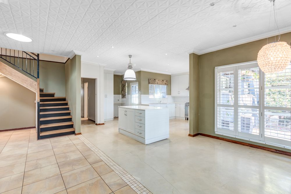 open plan kitchen dining room