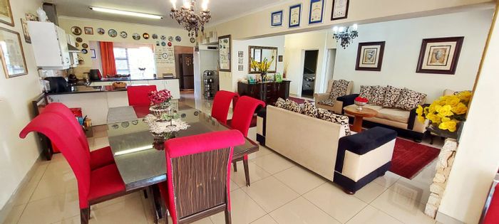 Spacious Kyalami Glen Estate House with play area, balconies, and community amenities.