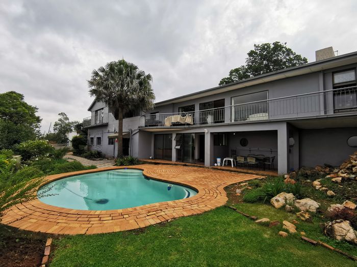 Cyrildene House For Sale: Four bedrooms, pool, cottages, solar power, and gardens.