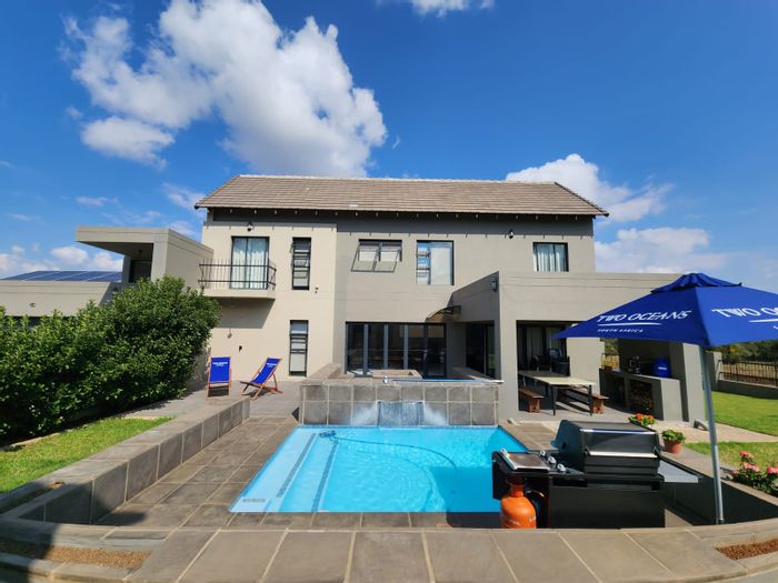 Leloko Lifestyle & Eco Estate: House For Sale with pool, gardens, and pre-approved plans.