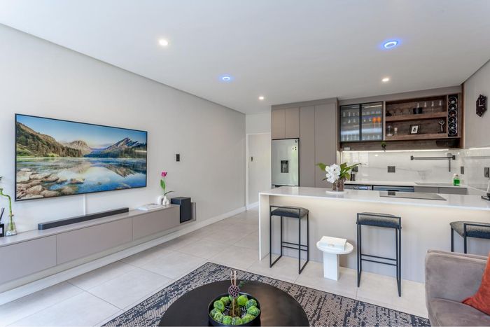 To Rent: Morningside Apartment with high-speed internet, security, and covered parking.