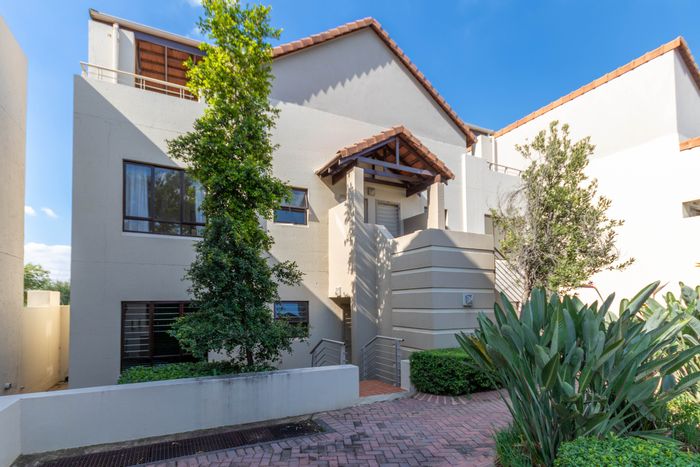 For Sale: Fourways Townhouse with balcony, loft, pools, tennis court, and clubhouse.
