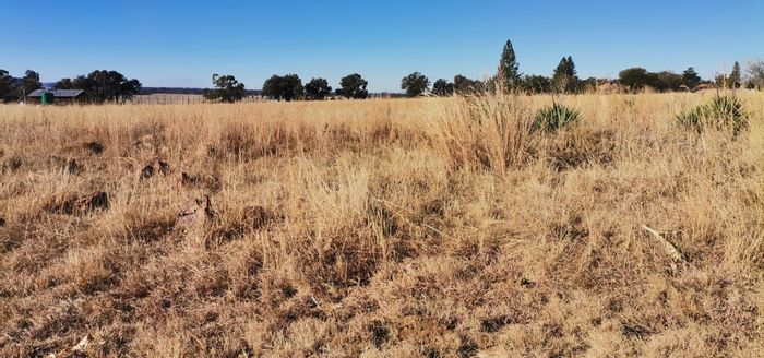 Vacant Land Residential for Sale in Ophir AH: 2 hectares, arable land, borehole access.