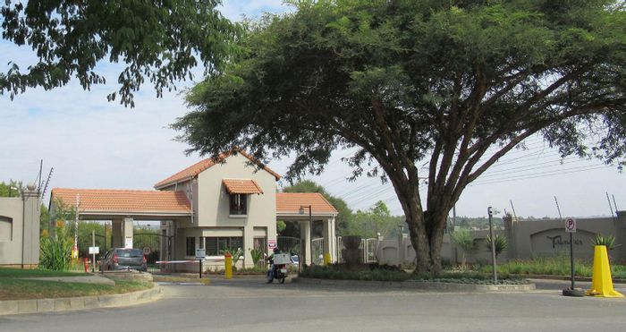 For Sale: Townhouse in Maroeladal with 2 beds, garden, and secure estate amenities.