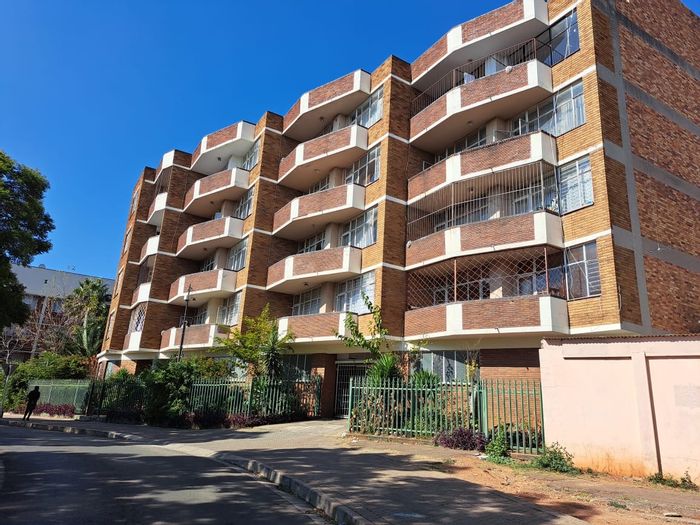 For Sale: 2-Bedroom Apartment in Yeoville with Balconies and Secure Access.