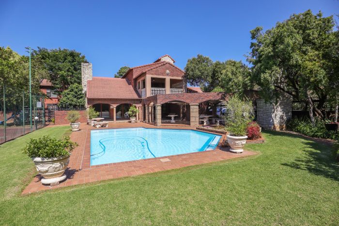 For Sale: 3-Bedroom Apartment in Morningside with Pool, Tennis Court, and Security.