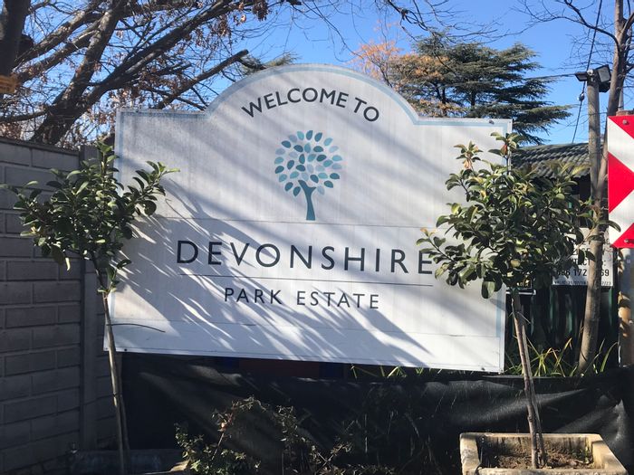 Vacant Land Residential in Bryanston For Sale, 2554 m², secure community near Hamilton Park.