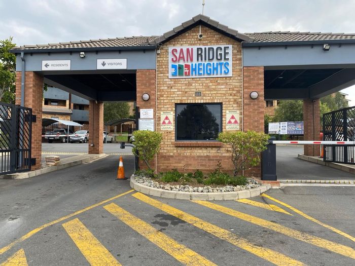 1 Bedroom Apartment For Sale in Halfway Gardens with fitness track and playground.