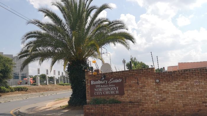 For Sale: Townhouse in Bellairs Park with 3 beds, pool, parks, and security.