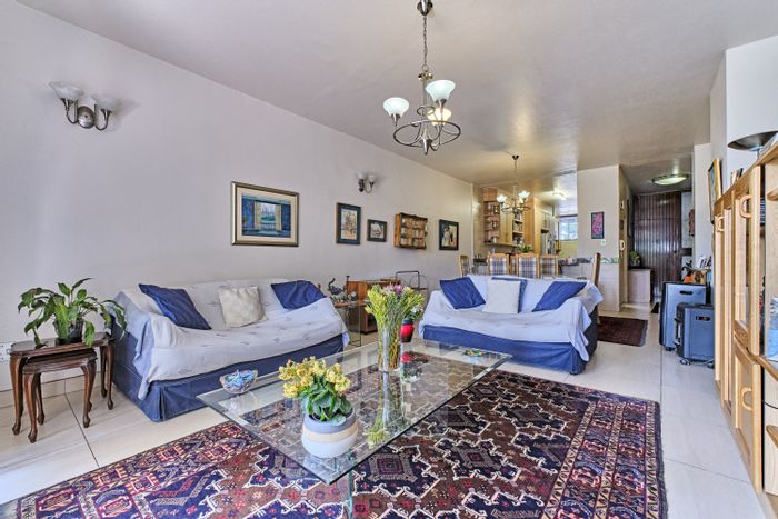 For Sale: 2 Bed, 2 Bath Apartment in Melrose with secure parking and spacious layout.